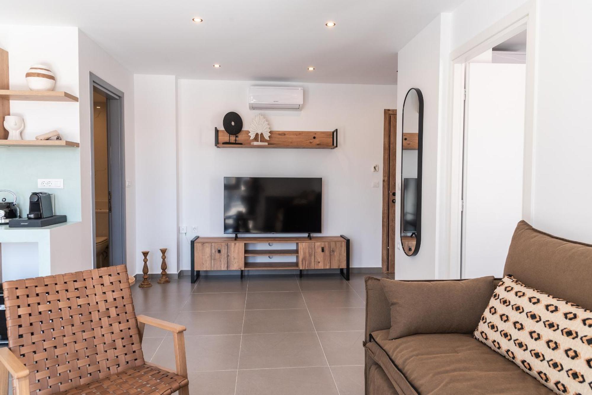 Remvi Apartments Agios Nikolaos  Exterior photo